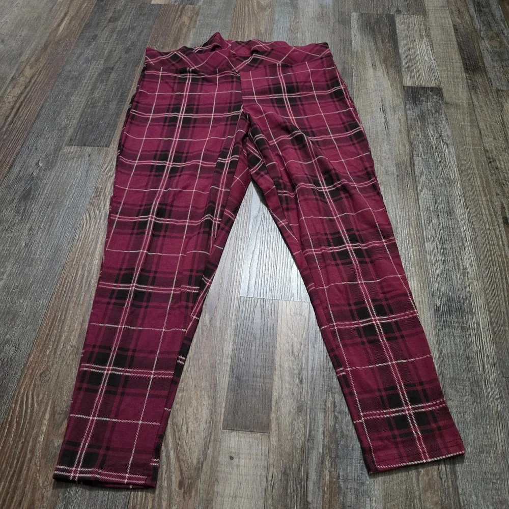 Torrid Mid Rise Tapered Leg Premium Leggings Plaid Size 2 Punk Gothic